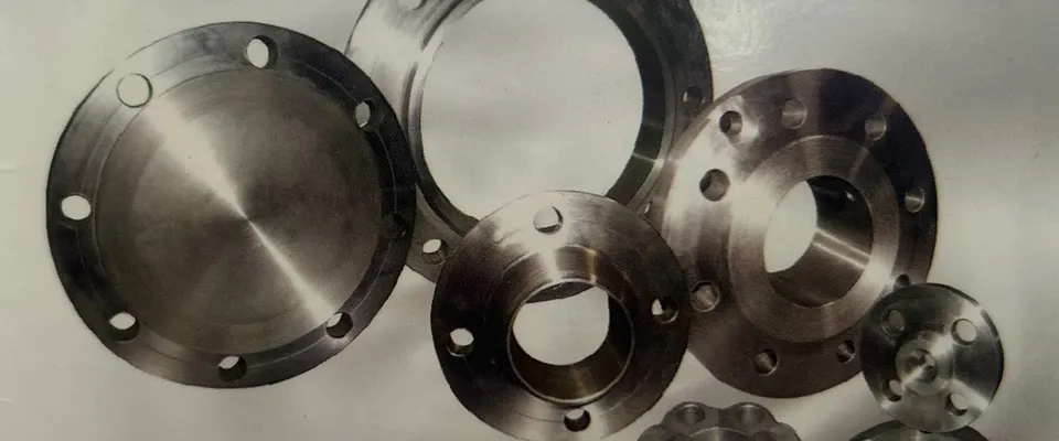Flanges forjados em aço inox fabricados pela Metalúrgica Calfer